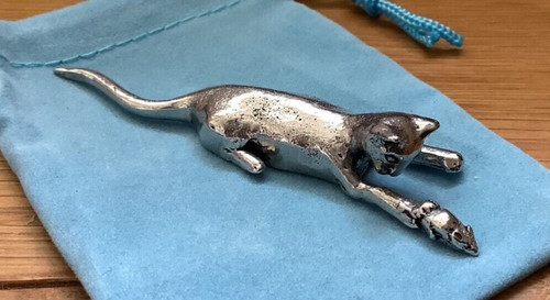 Cat and mouse - mouse, silver