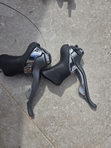 Pair shimano 600 shifters and - shimano,