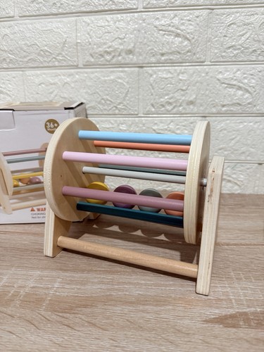Wooden describe scrolling - wooden,