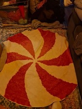 180 x 180 Large Round Red &