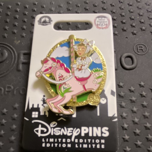 Disney merry pinmas - merry,