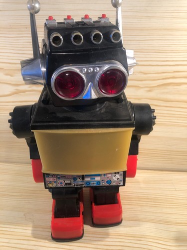 Vintage 1980 kamco robot - vintage,