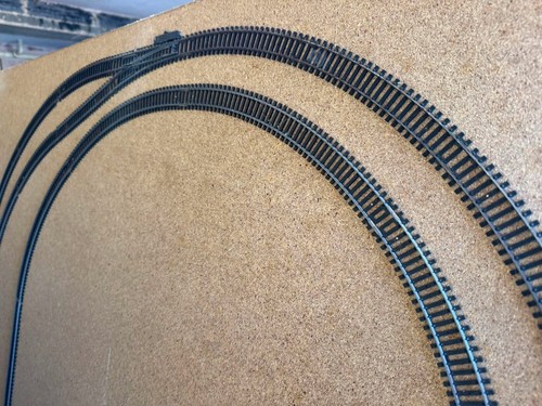 Gauge layout approx 6x4 - oo,