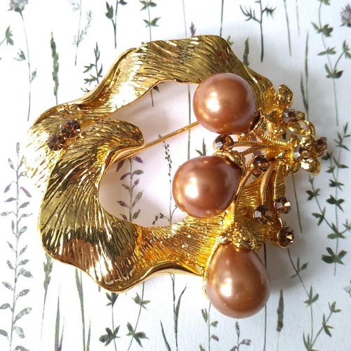 Flower brooch pin bronze - pin, tone