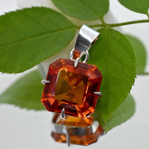 Natural orange sapphire - orange, 35