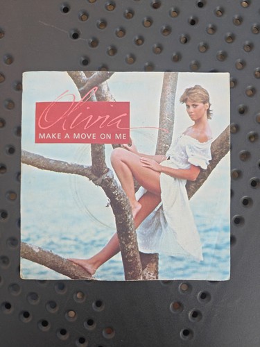 Olivia newton john signed - olivia,