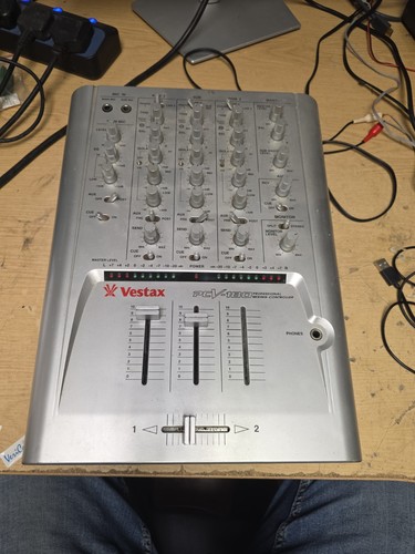Vestax pcv 180 channel - ,