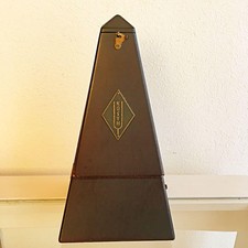 KOSTH Wind-up Metronome