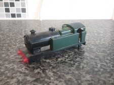 OO GAUGE HORNBY GREEN 0-4-0 LOCO BODY GC