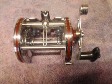 Vintage Gilfin model 1000 level wind multiplier reel in box with papers