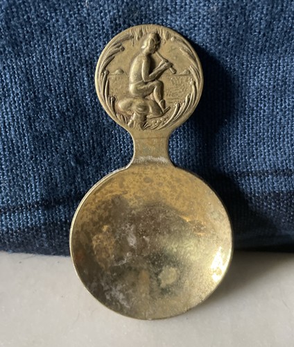 Vintage solid brass - solid, caddy