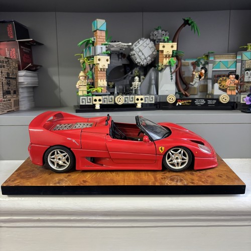 The crestley collection 18 - crestley, 1:18