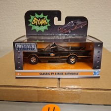 Jada Toys 98225 Batman Classis TV Series BATMOBILE - Model 13cm Long (10)