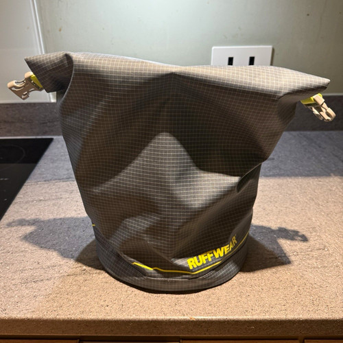 Ruffwear waterproof kibble - waterproof,