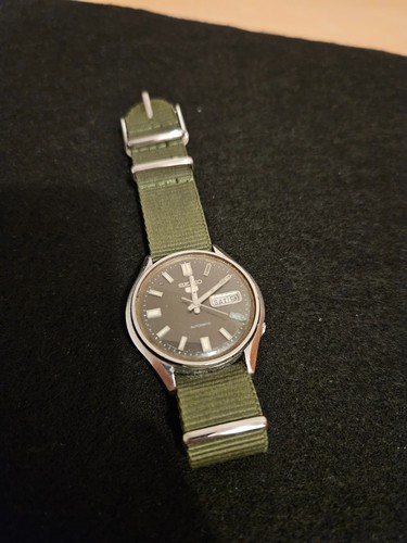 Seiko ufo watch - seiko,