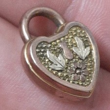 Antique Victorian 9ct Gold Filled Padlock Charm / Pendant - Ivy Leaves