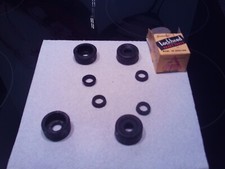 2 X WHEEL CYLINDER REPAIR KIT