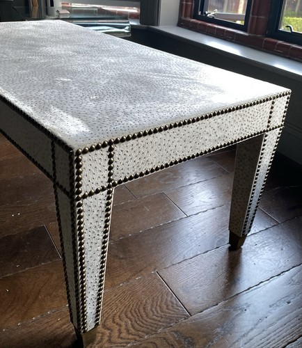 Coffee table with bevelled - table,
