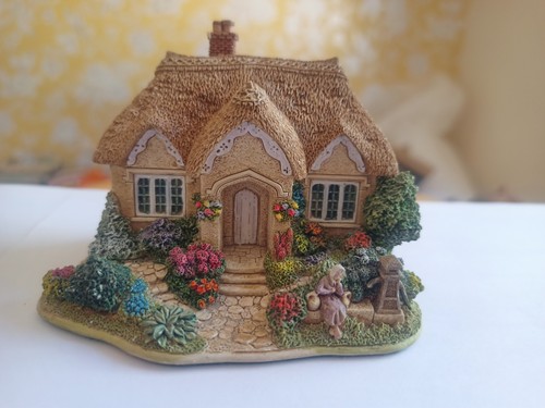 Lilliput lane catkin cottage - lilliput,