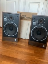 Acoustic Research AR 18s Speakers