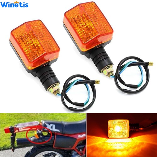 Rear turn signal lights - signal,
