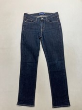 LEVI’S SLIGHT CURVE SLIM