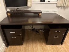 Beautiful Dark Wood Desk With 2 Drawer Packs