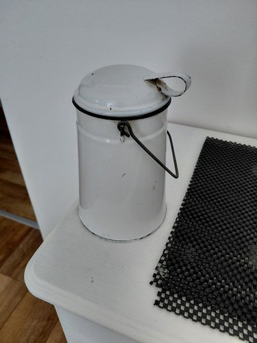 Vintage enamel ware billy - enamel, tea