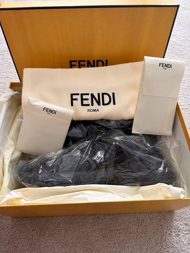 Authentic fendi trainers used - trainers,