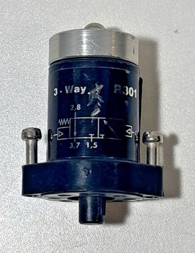 New clippard way valve - new,