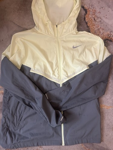 Nike miller green and - nike,