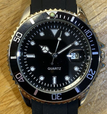 .Divers style homage quartz