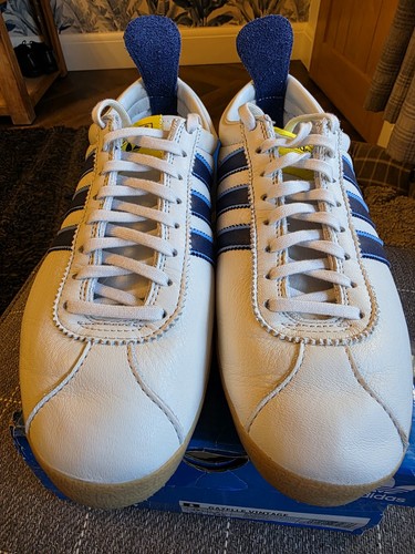 Adidas gazelle vintage dentist - adidas,