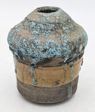 UNSIGNED 'J'? STUDIO POTTERY