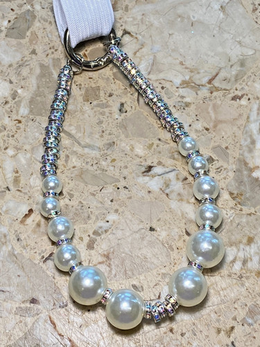 White pearl ladies walking - white,