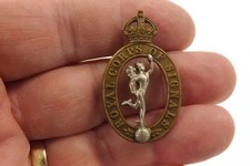 MILITARY  BADGE ROYAL CORPS OF SIGNALS 4CMS by 2.5CMS (371)