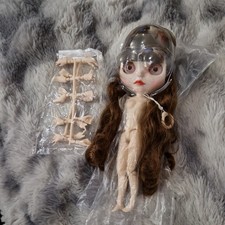 Brown Haired Factory Blythe
