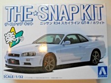 Aoshima 'Snap Kit' Plastic