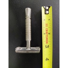 vintage GILLETTE Super-Speed twist-to-open DE safety razor