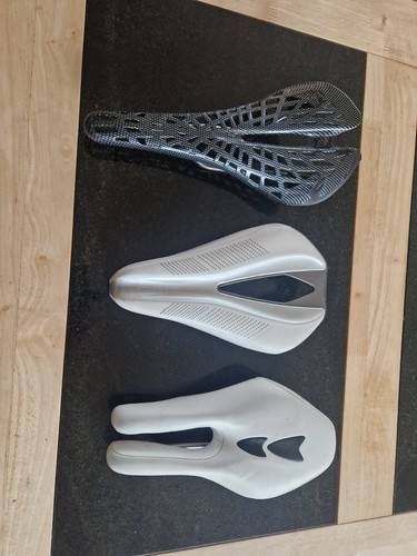 Triathlon bike saddles - 3,