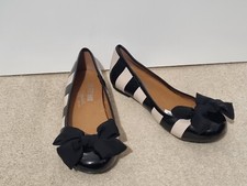 DAVINA NEXT THE FIT SHOE