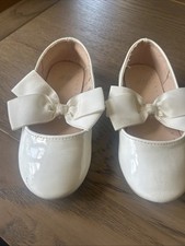 H&M Girls Toddler Cream Bow