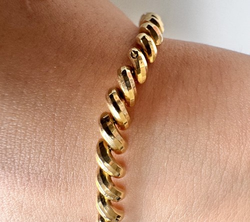 Solid 14k yellow - yellow, curb