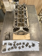 Jaguar XK Cylinder Head
