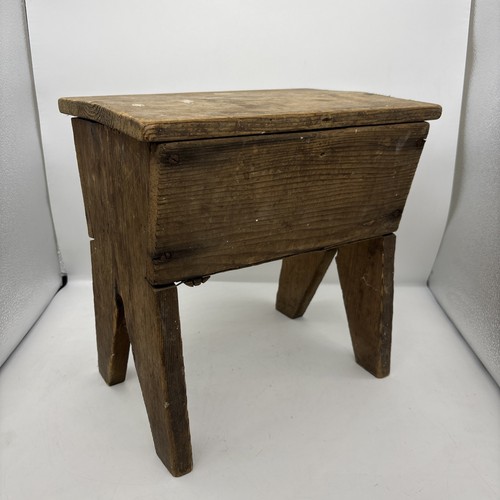 Chippy storage stool - chippy,