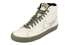 Nike Blazer Mid 77 Emb Mens