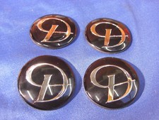 DAIMLER WHEEL HUB CAP BADGE