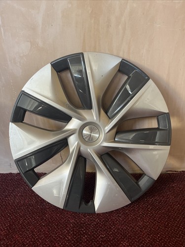 Tesla model hub cap - model,