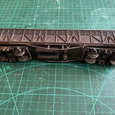 00 Gauge Wagon for model railway fare   conditions of old layout