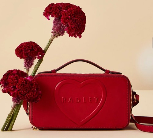 Bnwt radley calvert way - radley,